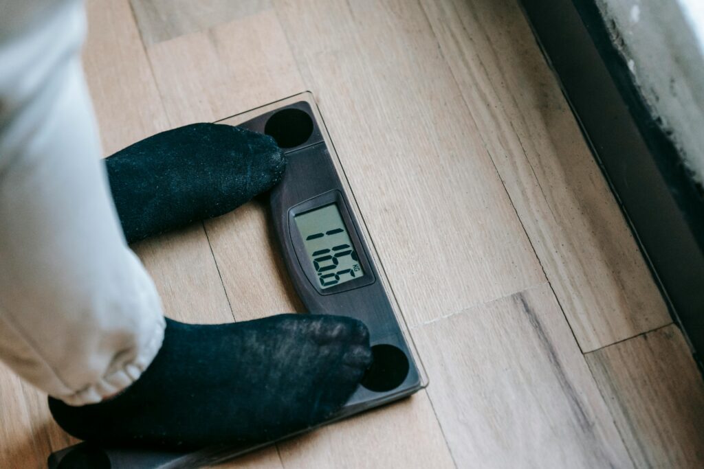 Ideal Weight Calculator for Healthy Weight Estimation 